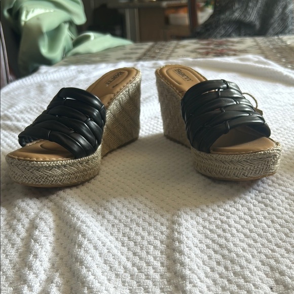 Born Black Wedge Sandals with Braided Leather NWT - Picture 1 of 5